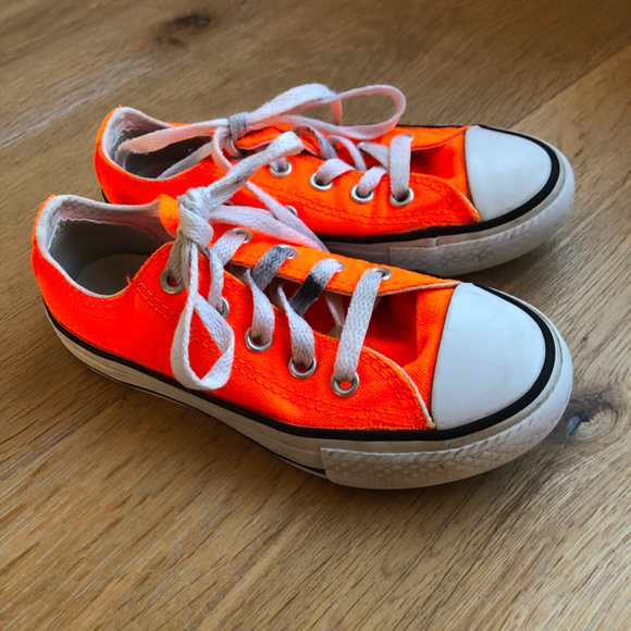 converse all star neon